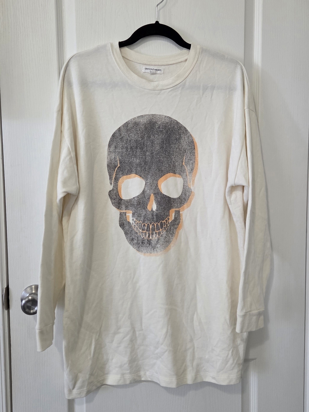 Grayson Threads Cream Long Sleeve Tee with Gray & Tan Skull